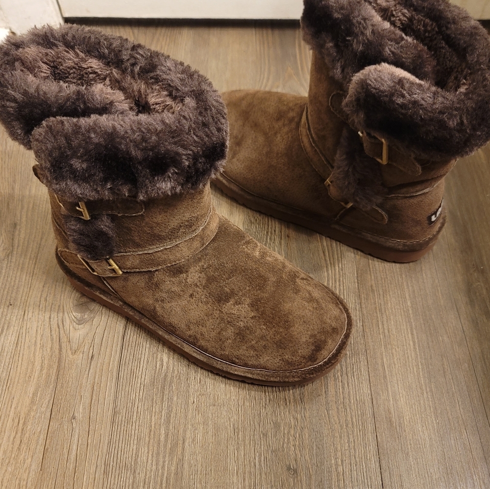 Lamo Brown Suede Water Resistant Faux Fur Boots 8 - Picture 9 of 10